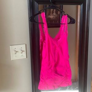 Stretchy summer shirts